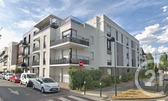 - PALAISEAU -